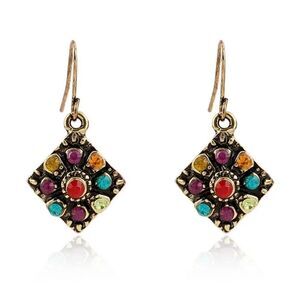 GEMSTONE Lightweight Drop Earrings